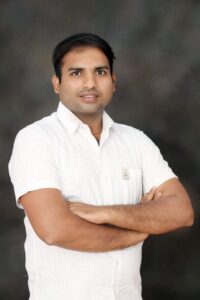 शिरोडा ग्रामपंचायत मध्ये आरोग्य समस्या विषयक लपंडाव चालू असल्यास खपून घेतले जाणार नाही: प्रथमेश परब.