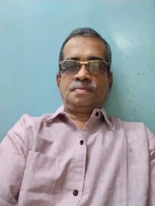 बांदा येथील युगेन इन्फ्रा या कंपनीने १३१९ झाडांची कत्तल: समाजसेवक साईप्रसाद कल्याणकर यांचा दावा.<br><br>इको सेन्सेटिव झोन असूनही कंपनीने केली झाडांची खुलेआम कत्तल.