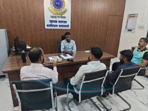 न्हावेली येथे गवे-रेड्यांकडून नाचणी, भातशेतीचे मोठे नुकसान!<br><br>सहाय्यक वनसंरक्षक व्ही. एस. बोराटे यांची भेट घेऊन तातडीने पंचनामे व नुकसानभरपाई देण्याची मागणी.
